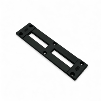 Omec – 04066N – Contropiastre in nylon nero NC 40 per Montanti