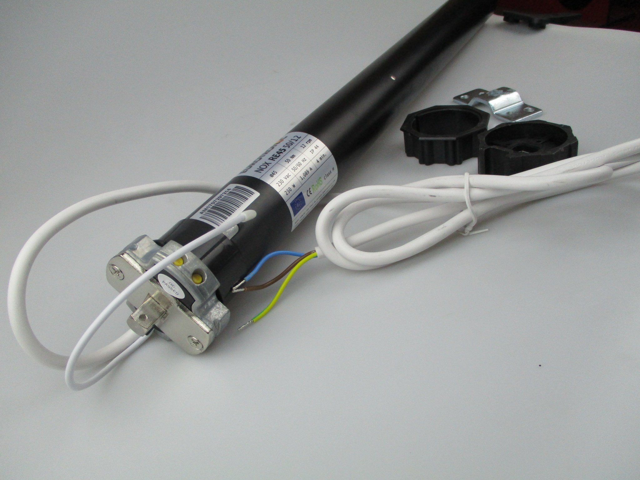 Eurotronic – 80.245.050P Attuatore elettrico tubolare 50 nm ridotto 12 giri con ricevente 3 fine