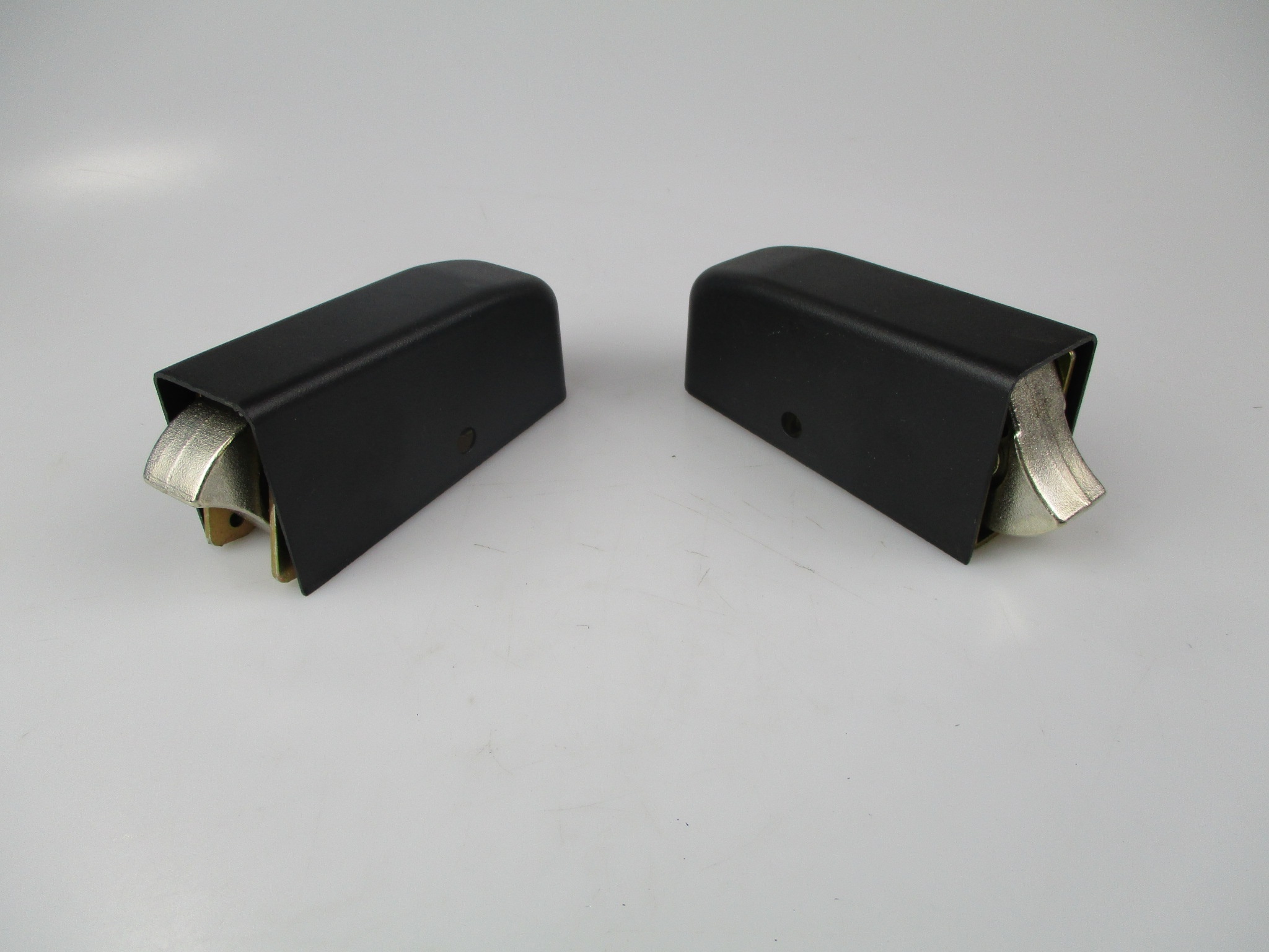 Yale – 0344000 – Kit scrocchi alto basso verticali